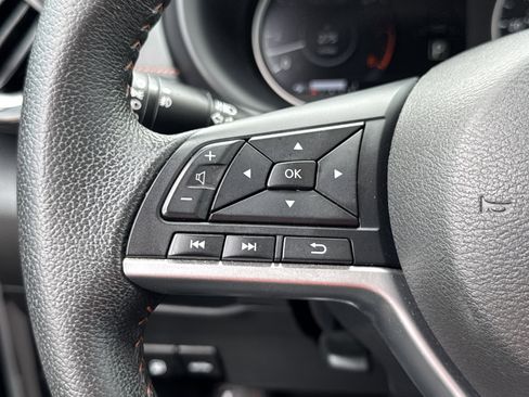 Used 2020 Nissan Kicks SR w/ SR Premium Package image 50