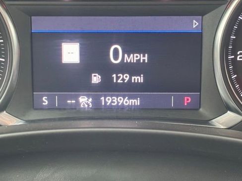 Certified 2023 GMC Terrain SLT w/ Infotainment Package II image 26