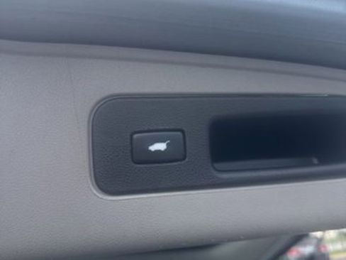 Used 2014 Honda Odyssey Touring image 7