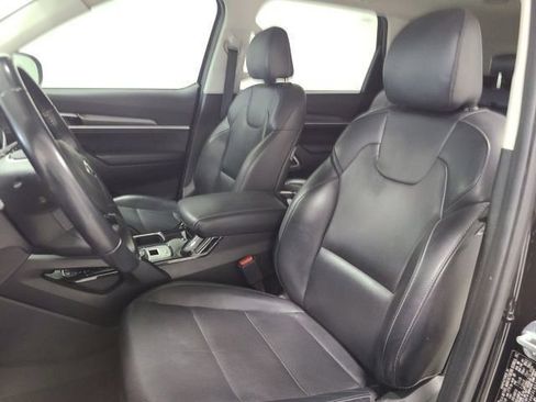 Used 2020 Kia Telluride LX FWD image 21