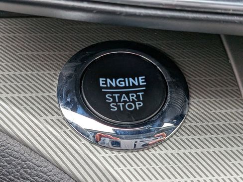 Certified 2023 Ford Explorer XLT w/ Equipment Group 202A image 32