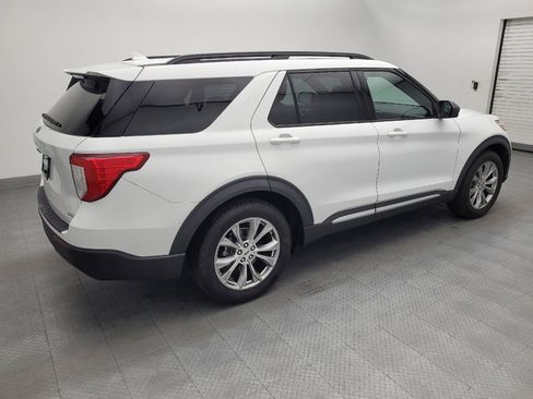 Used 2020 Ford Explorer XLT w/ Equipment Group 202A RWD image 10