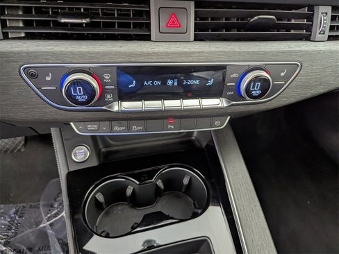 Used 2024 Audi A4 2.0T Premium Plus image 24