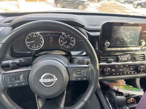 Used 2024 Nissan Pathfinder Rock Creek image 11