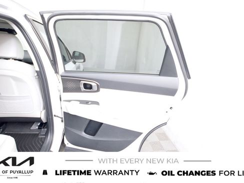 New 2026 Kia Sorento S image 13