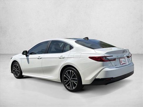 Used 2026 Toyota Camry XLE w/ Premium Plus Package FWD image 7
