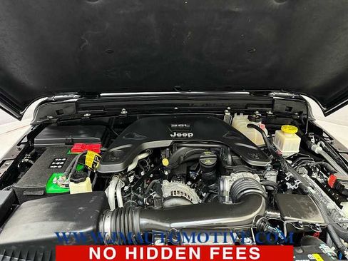 Used 2021 Jeep Gladiator Overland image 10