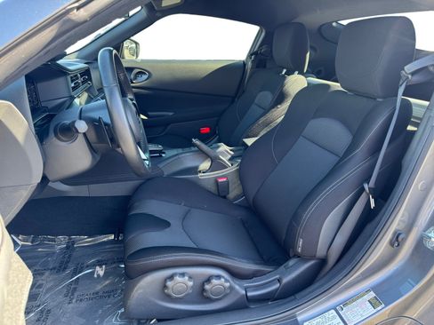 Used 2025 Nissan Z Sport w/ Floor Mat Package RWD image 9