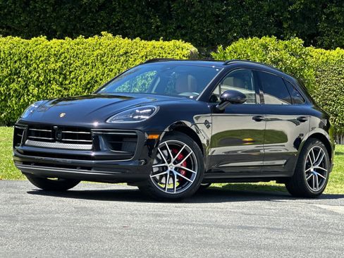 New 2026 Porsche Macan S AWD/4WD image 1