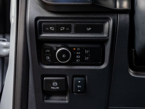 Used 2024 Ford F150 Lariat image 22