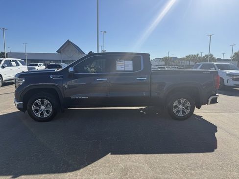 Used 2024 GMC Sierra 1500 SLT image 16