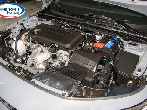 Certified 2025 Honda Civic Sport image 32