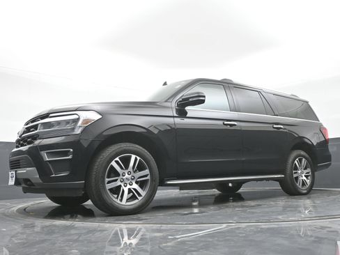 Used 2023 Ford Expedition Max Limited AWD/4WD image 45