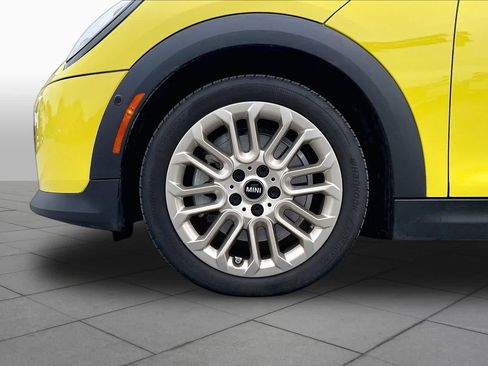Used 2025 MINI Cooper S FWD image 9