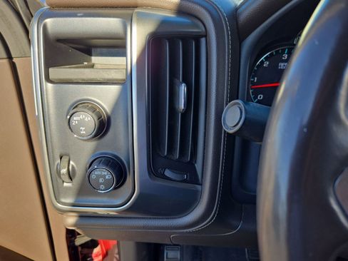 Used 2017 Chevrolet Silverado 1500 LTZ w/ Sport Package image 26