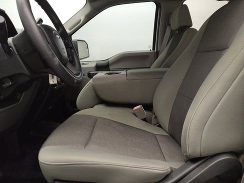 Used 2018 Ford F150 XL w/ Equipment Group 101A Mid AWD/4WD image 17