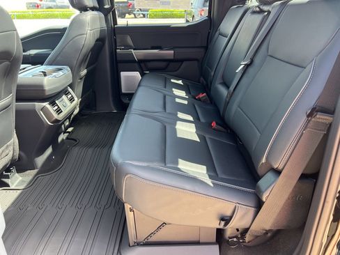 New 2025 Ford F150 Lariat w/ Equipment Group 502A High image 10