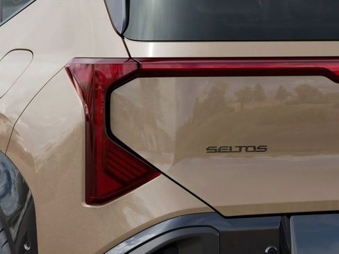 New 2027 Kia Seltos X-Line SX AWD/4WD image 11