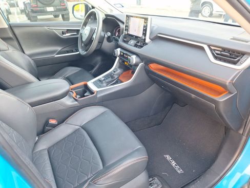 Used 2019 Toyota RAV4 Adventure image 35