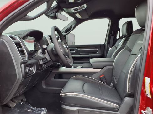 New 2026 RAM 2500 Laramie w/ Night Edition AWD/4WD image 8