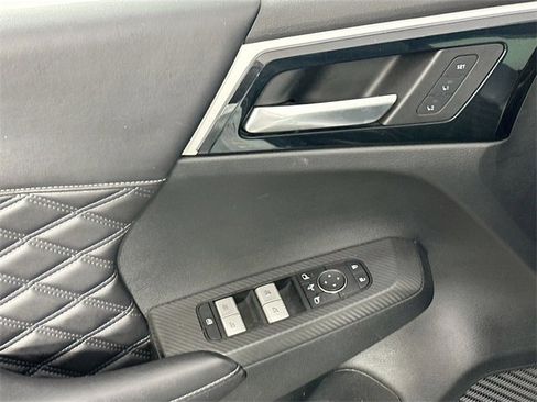 Used 2023 Mitsubishi Outlander SEL Black Edition image 25