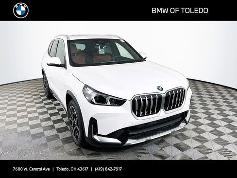 New 2026 BMW X1 xDrive28i w/ Convenience Package AWD/4WD image 1