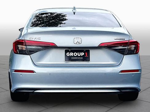 Used 2022 Honda Civic Touring image 5