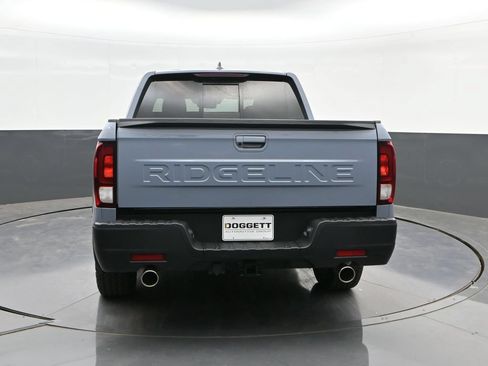 Used 2024 Honda Ridgeline RTL+ image 8
