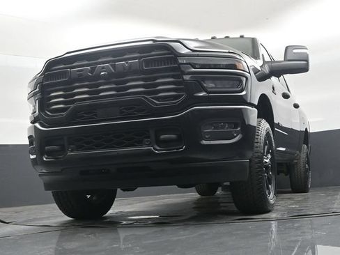 New 2026 RAM 2500 Big Horn AWD/4WD image 42