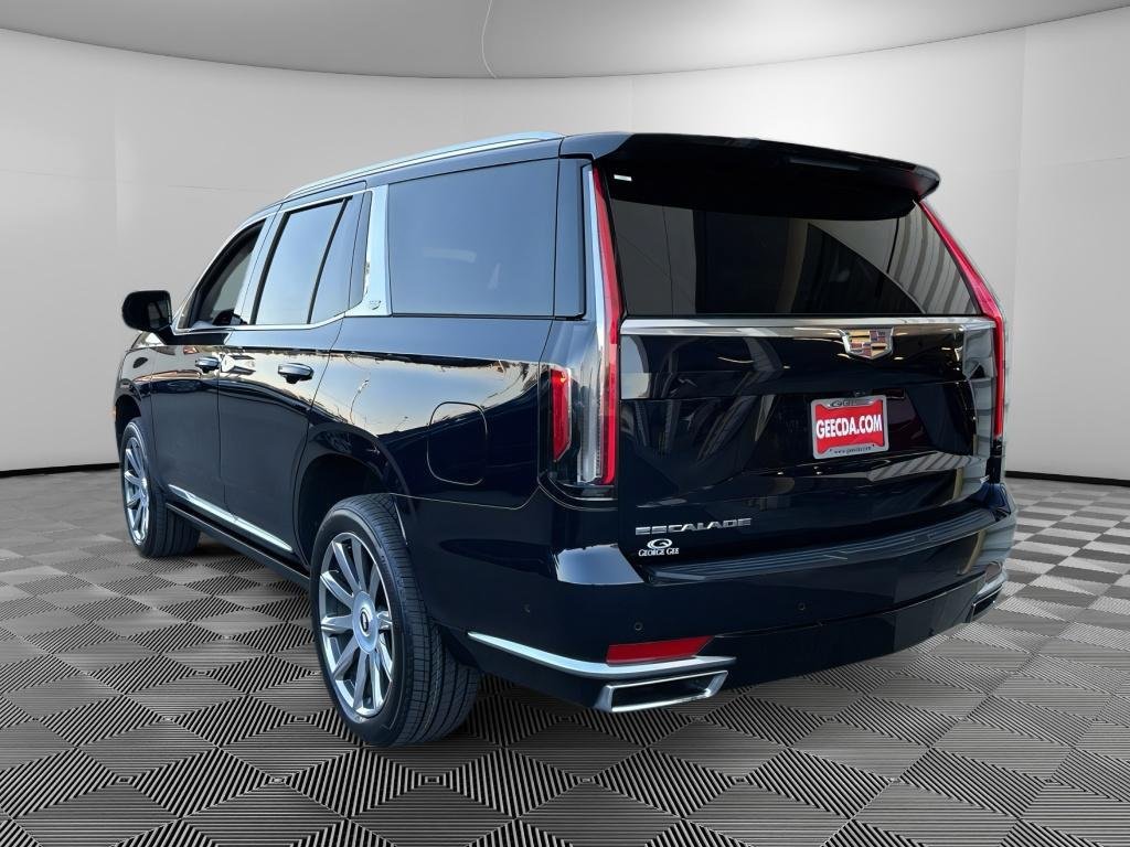 Used 2021 Cadillac Escalade Premium Luxury Platinum AWD/4WD image 6
