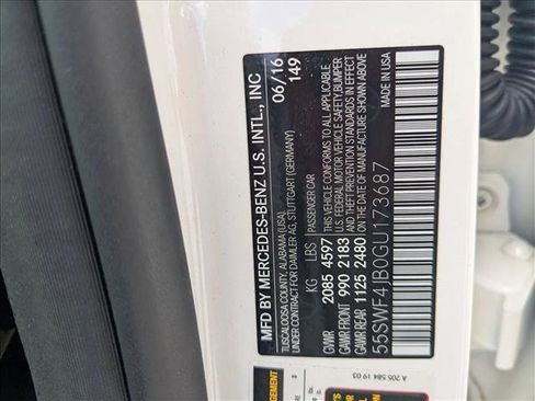 Used 2016 Mercedes-Benz C 300 Sedan image 24