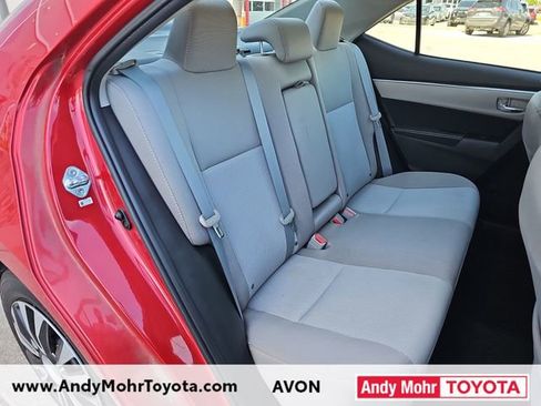 Used 2016 Toyota Corolla LE image 28