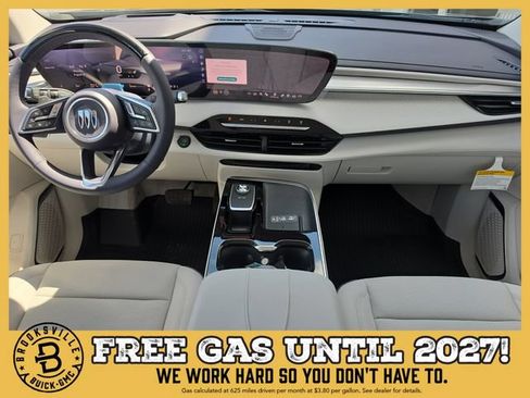 New 2027 Buick Enclave Avenir w/ LPO, Floor Liner Package FWD image 11