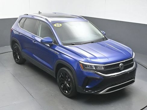 Used 2022 Volkswagen Taos SE FWD image 42