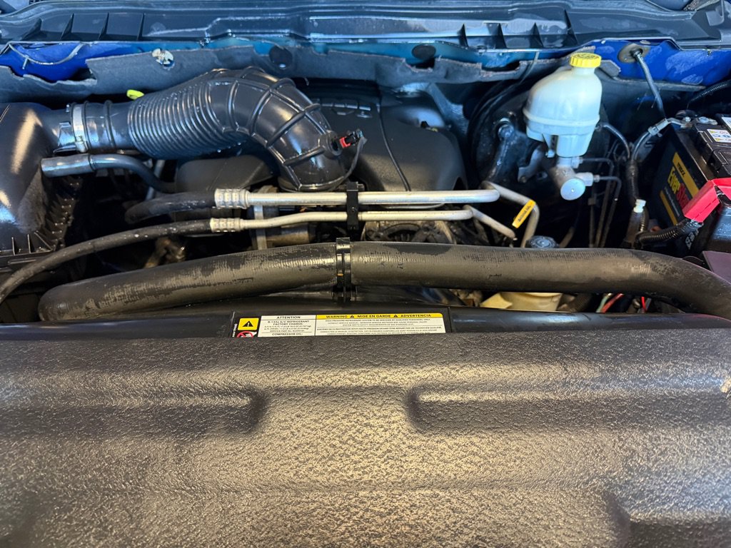 Used 2011 RAM 1500 ST w/ ST Popular Equipment Group AWD/4WD image 5