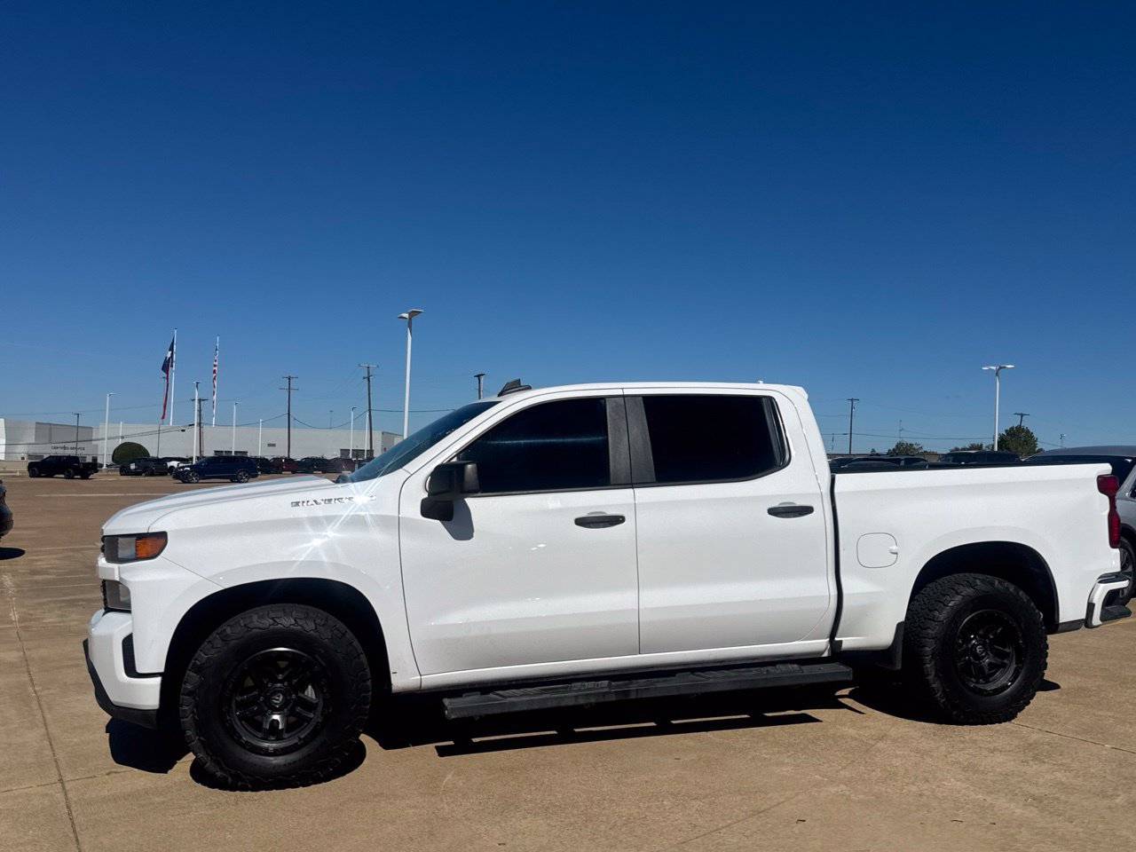Used 2021 Chevrolet Silverado 1500 Custom RWD image 13