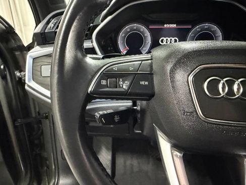 Used 2020 Audi Q3 2.0T Premium Plus w/ Premium Plus Package AWD/4WD image 17