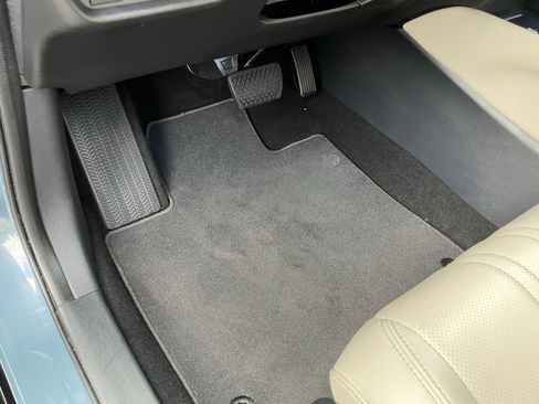 Used 2025 Honda HR-V EX-L image 18