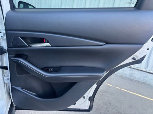 Certified 2025 MAZDA CX-30 AWD 2.5 S w/ Preferred Package image 34