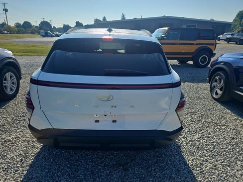 Used 2026 Hyundai Kona SEL Sport FWD image 10