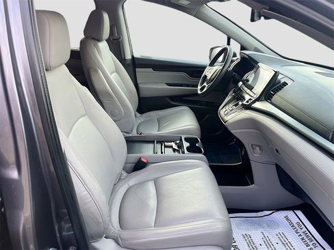 Used 2024 Honda Odyssey EX-L image 29