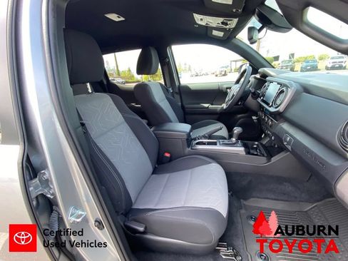 Certified 2023 Toyota Tacoma TRD Off-Road w/ Technology Package AWD/4WD image 17