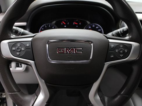Used 2023 GMC Acadia SLE w/ Driver Convenience Package FWD image 31