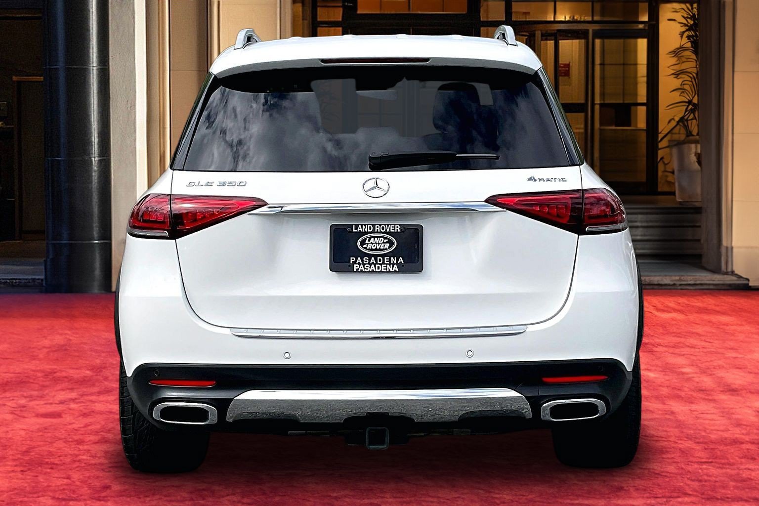 Used 2022 Mercedes-Benz GLE 350 4MATIC image 4