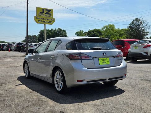 Used 2012 Lexus CT 200h Premium w/ Premium Audio Pkg FWD image 4
