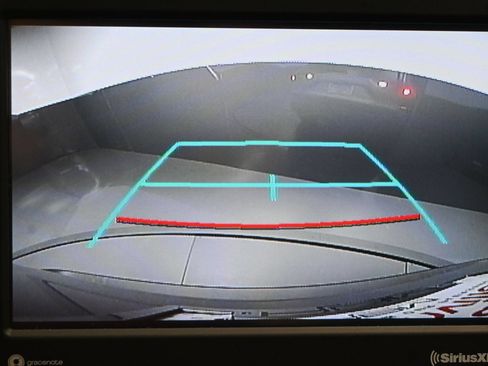 Used 2022 Toyota RAV4 XLE Premium FWD image 17