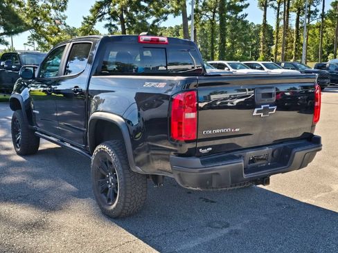 Certified 2020 Chevrolet Colorado ZR2 w/ ZR2 Midnight Special Edition AWD/4WD image 5