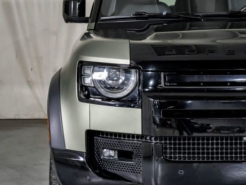 Used 2023 Land Rover Defender 110 X image 39