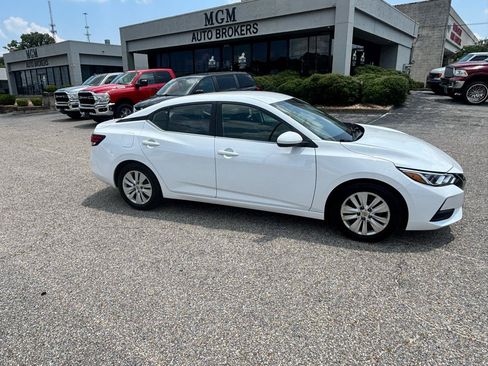 Used 2023 Nissan Sentra S FWD image 38