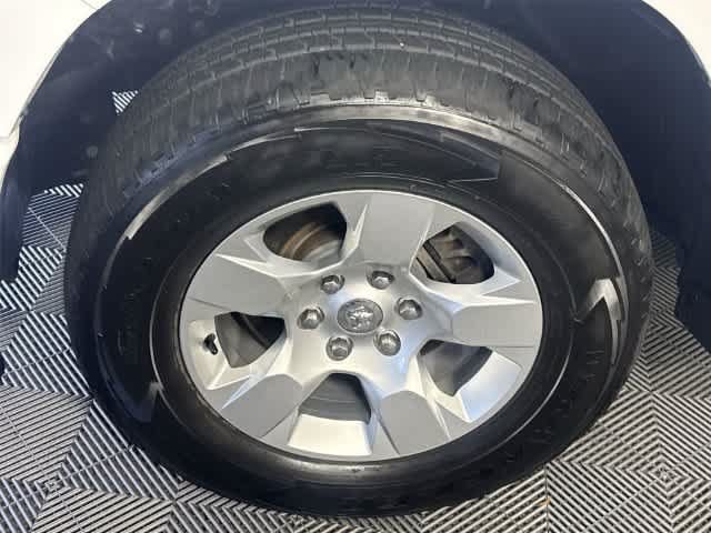 Used 2024 RAM 1500 Big Horn AWD/4WD image 11